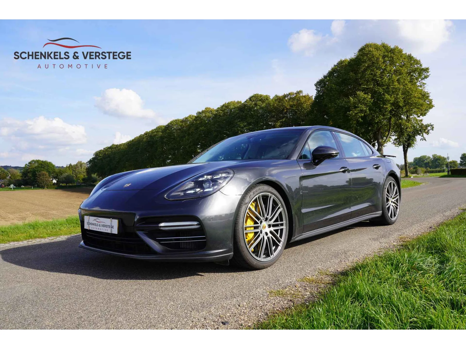 Porsche Panamera (2018) — foto 1