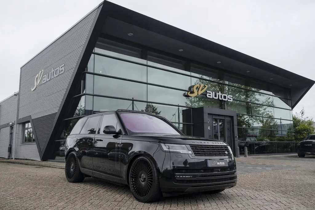 Land Rover Range Rover (2023) — foto 1