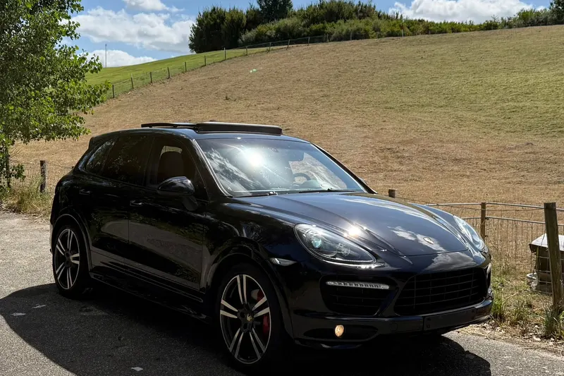 Porsche Cayenne (0)