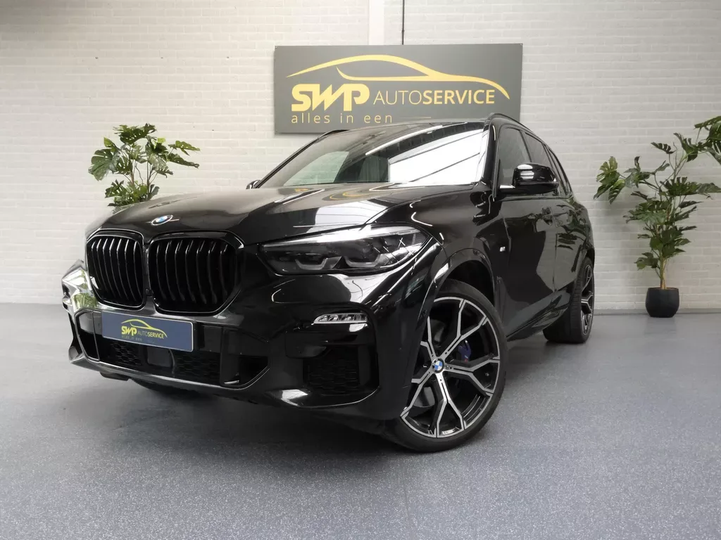 BMW X5 (2019) — foto 1