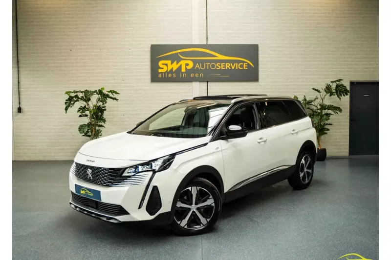 Peugeot 5008 (2021)