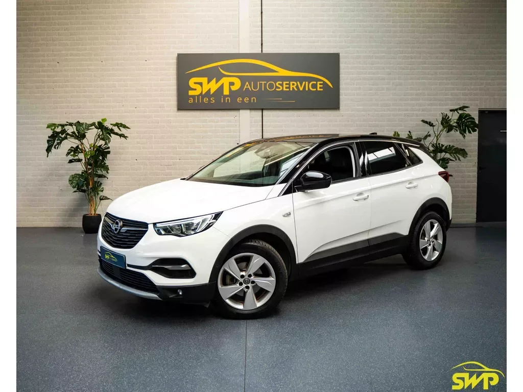 Opel Grandland (2018) — foto 1