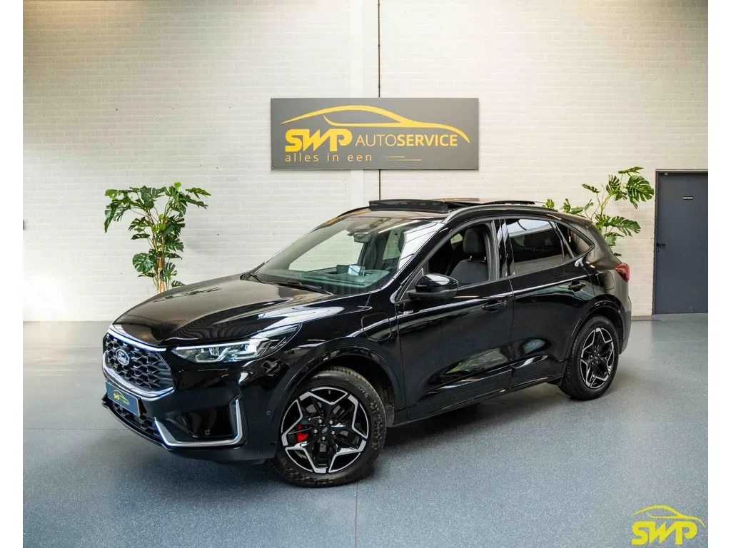 Ford Kuga (2024) — foto 1
