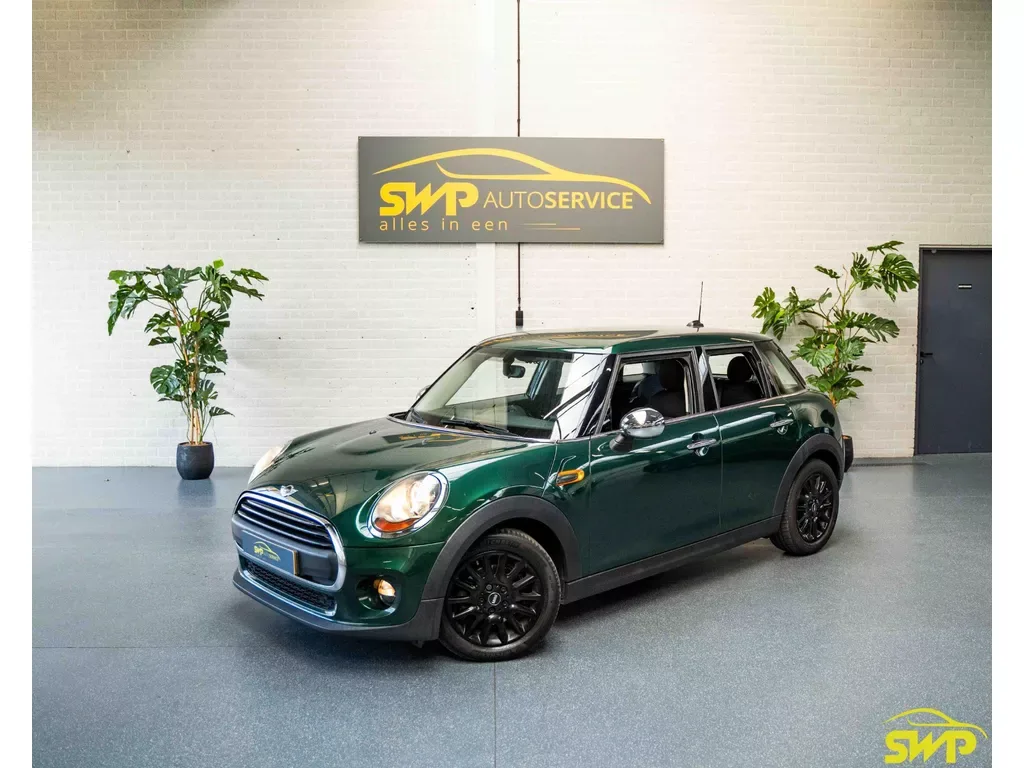 MINI One (2018) — foto 1