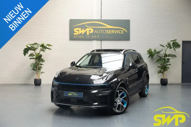 Lynk & Co 01 (2023)