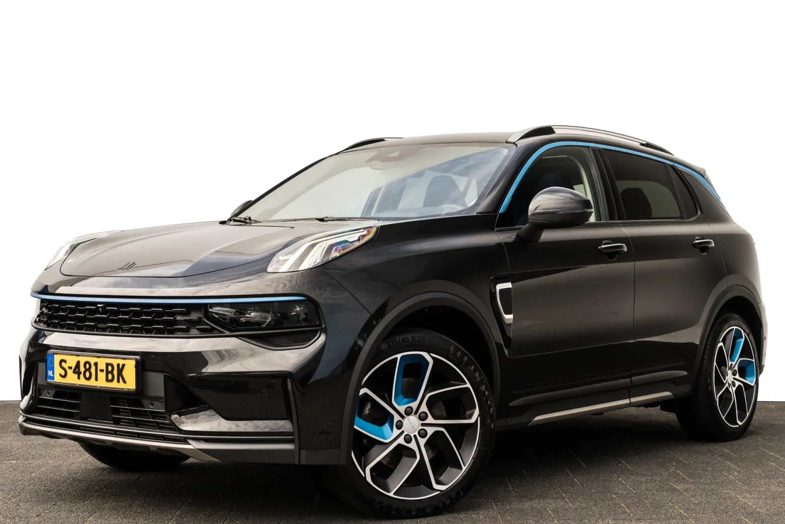 Lynk & Co 01 (2023) — foto 1