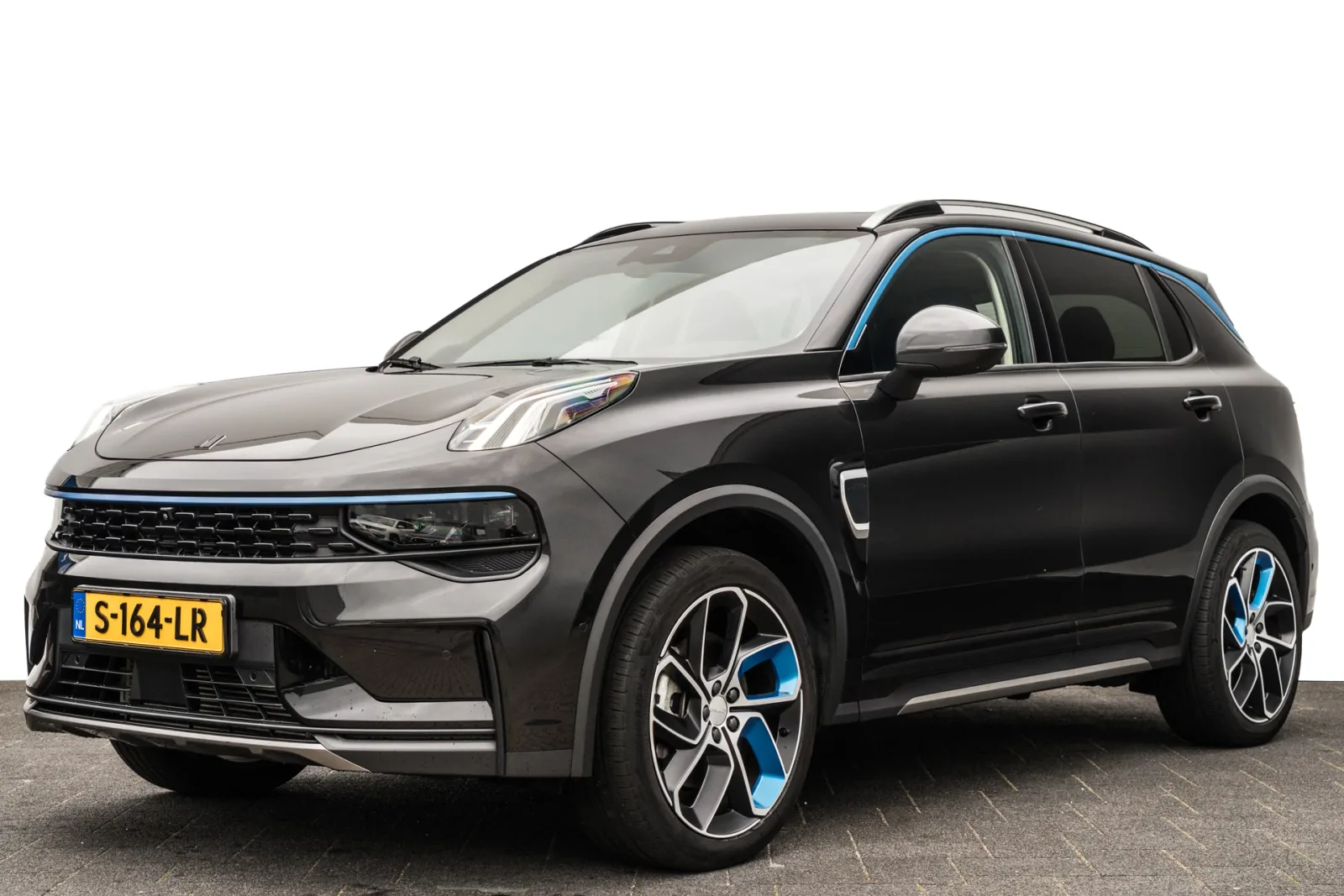 Lynk & Co 01 (2023) — foto 1
