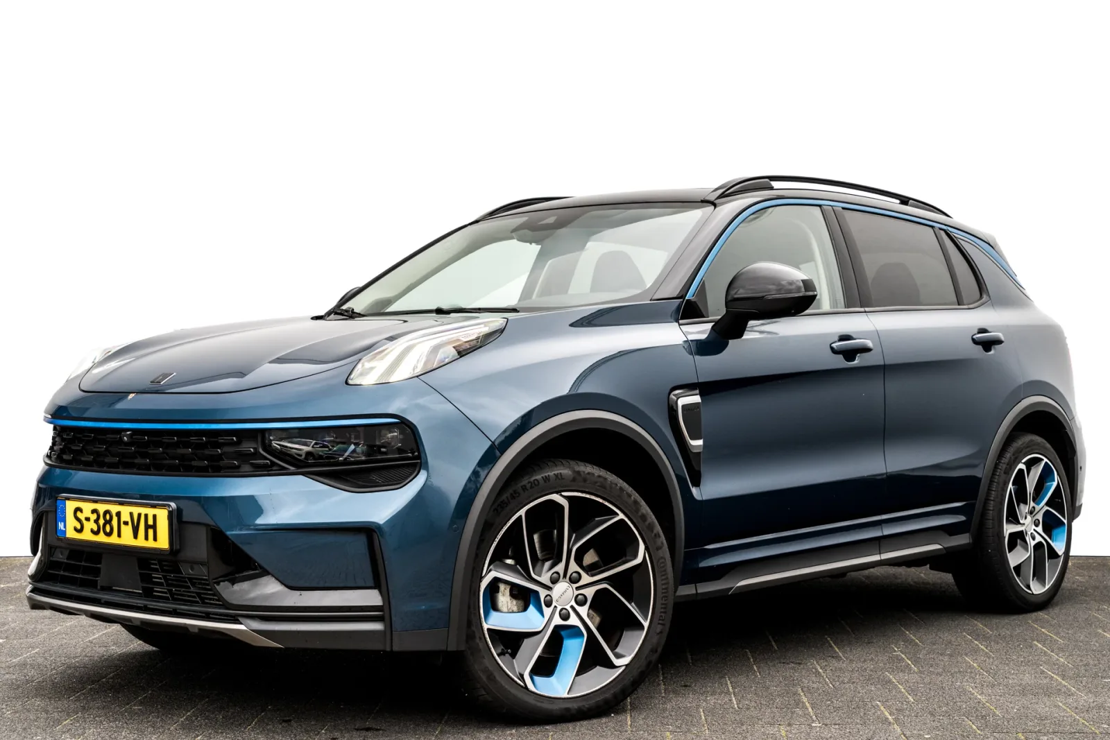 Lynk & Co 01 (2023) — foto 1