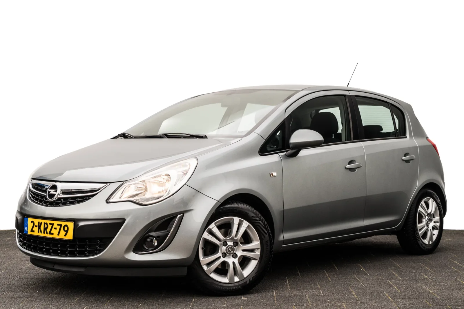 Opel Corsa (2013) — foto 1