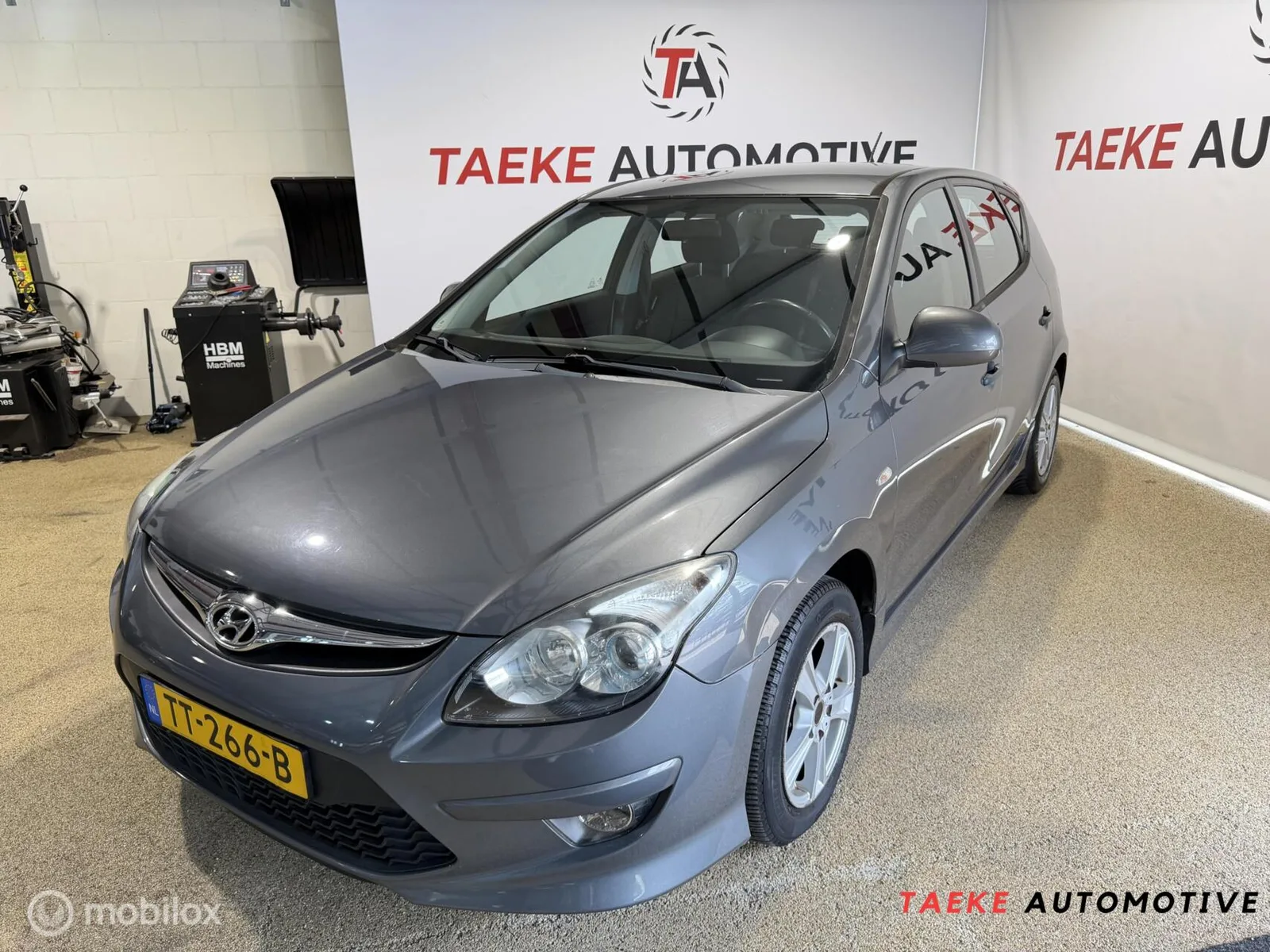 Hyundai i30 (2010) — foto 1