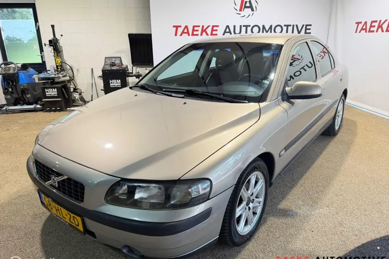 Volvo S60 (2001)
