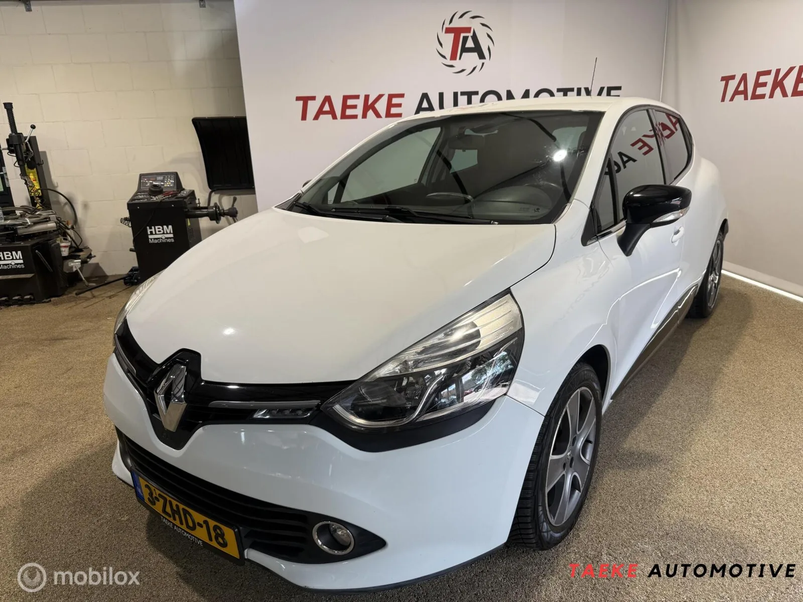 Renault Clio (2015) — foto 1