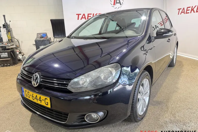 Volkswagen Golf (2011)