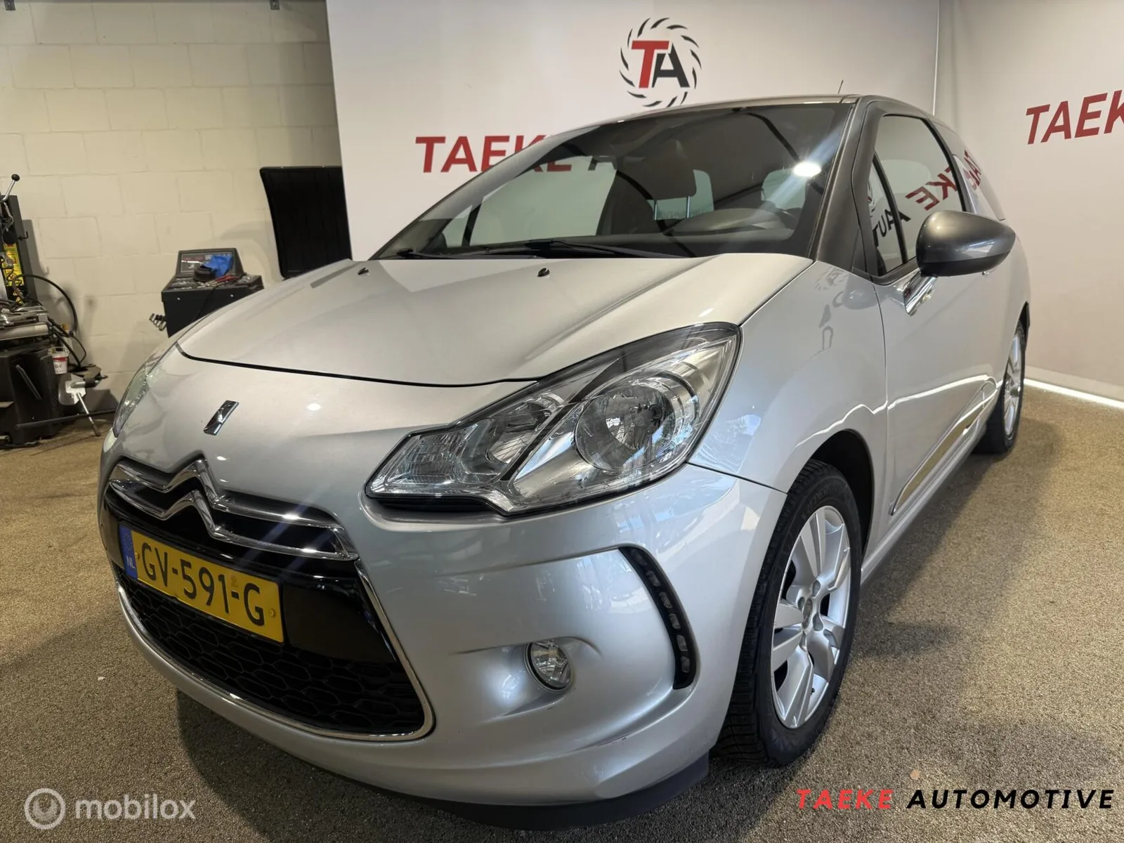 DS 3 (2015) — foto 1