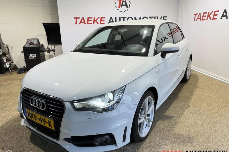 Audi A1 (2012)