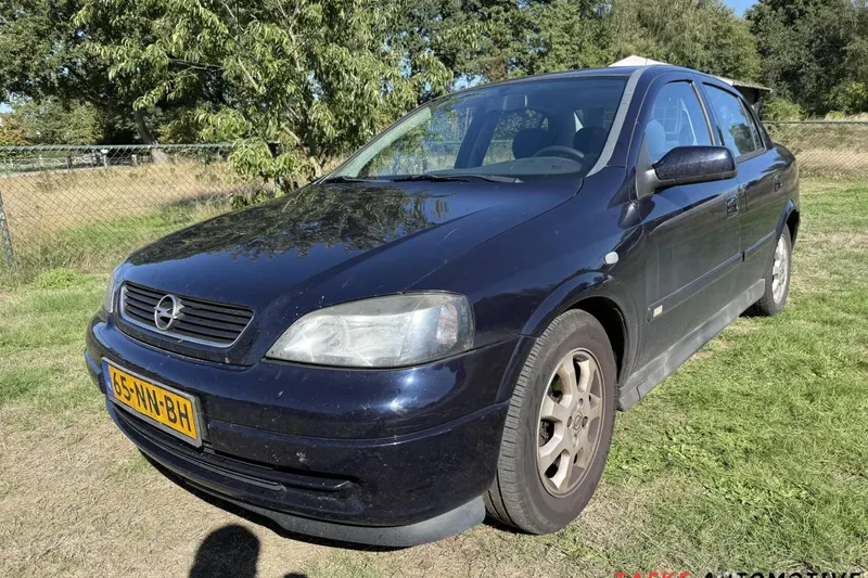 Opel Astra (2003)