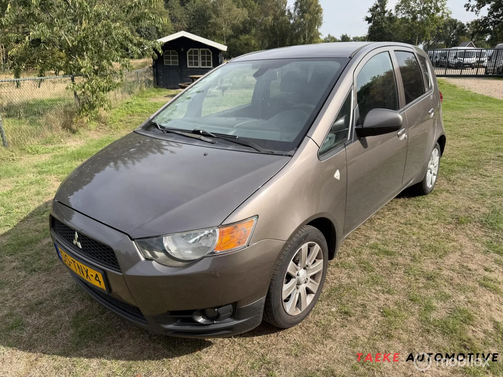 Mitsubishi Colt (2012) — foto 1