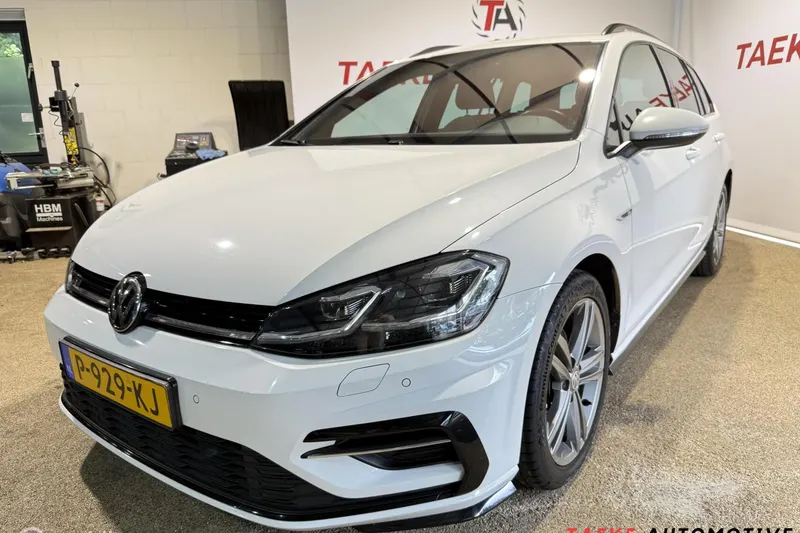 Volkswagen Golf (2017)