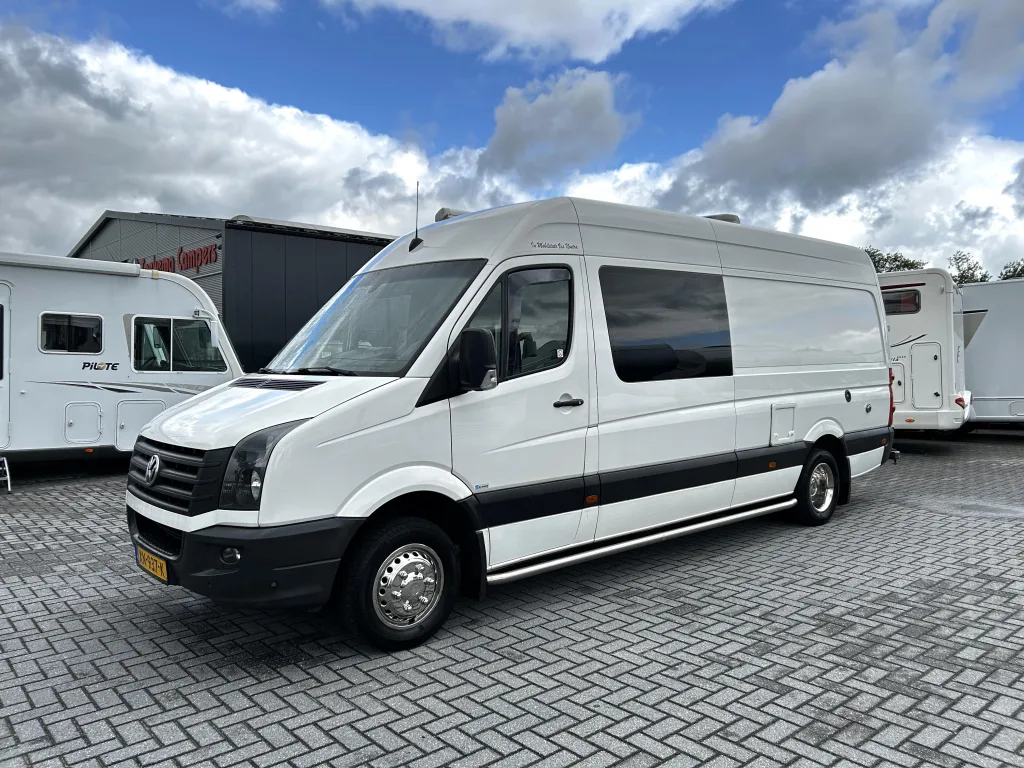 Volkswagen Crafter (2013) — foto 1