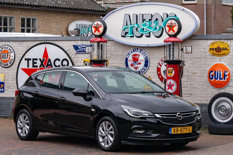 Opel Astra (2018)