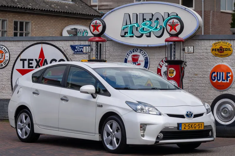 Toyota Prius (2013)