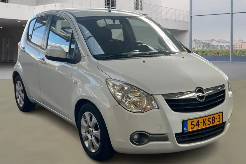 Opel Agila (2010)