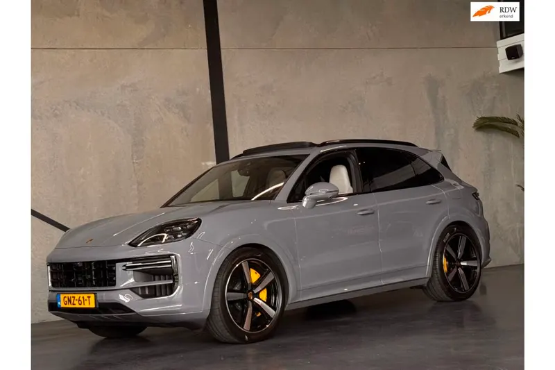 Porsche Cayenne (2024)
