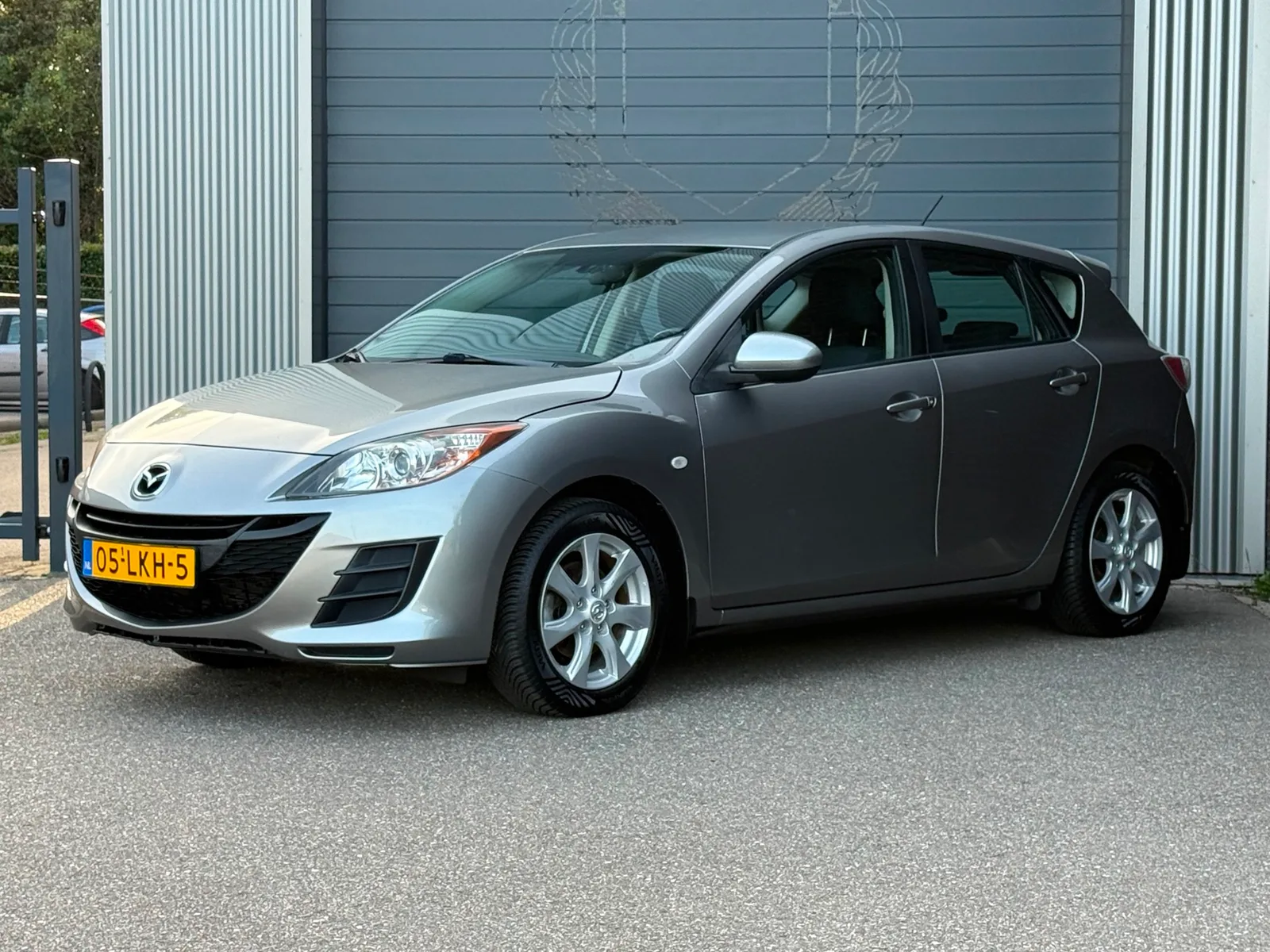 Mazda 3 (2010) — foto 1