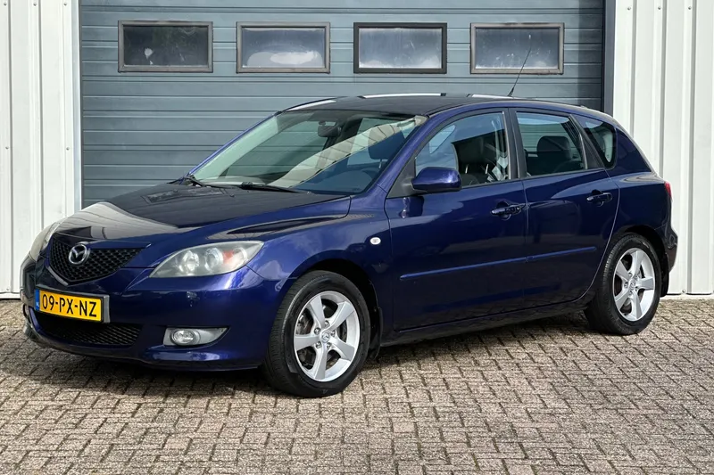 Mazda 3 (2005)