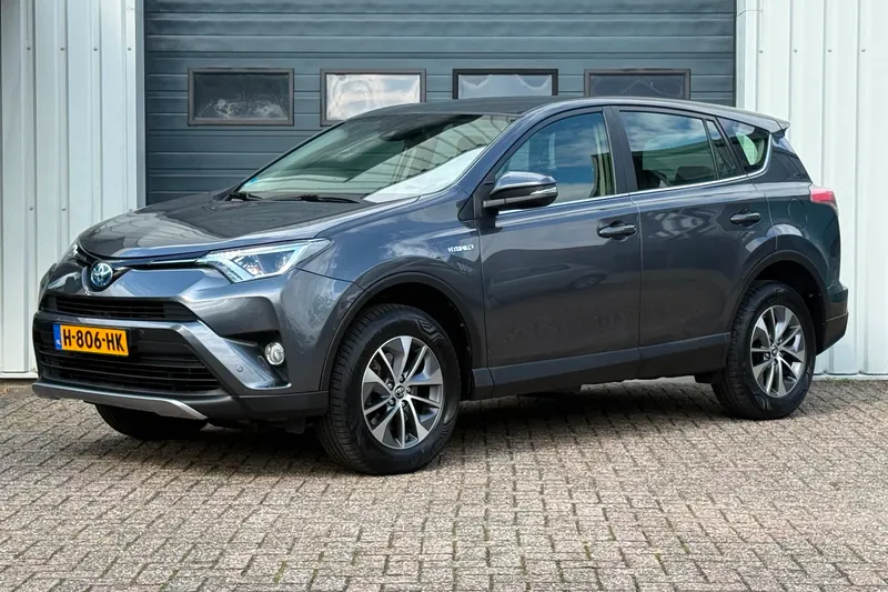 Toyota RAV4 (2017)