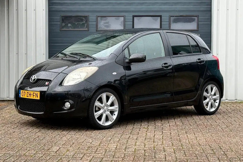 Toyota Yaris (2008)
