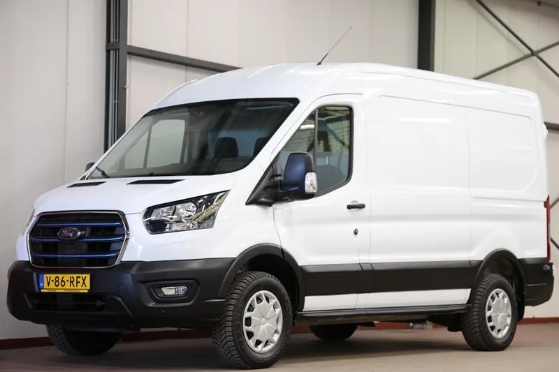 Ford E-Transit (2023)