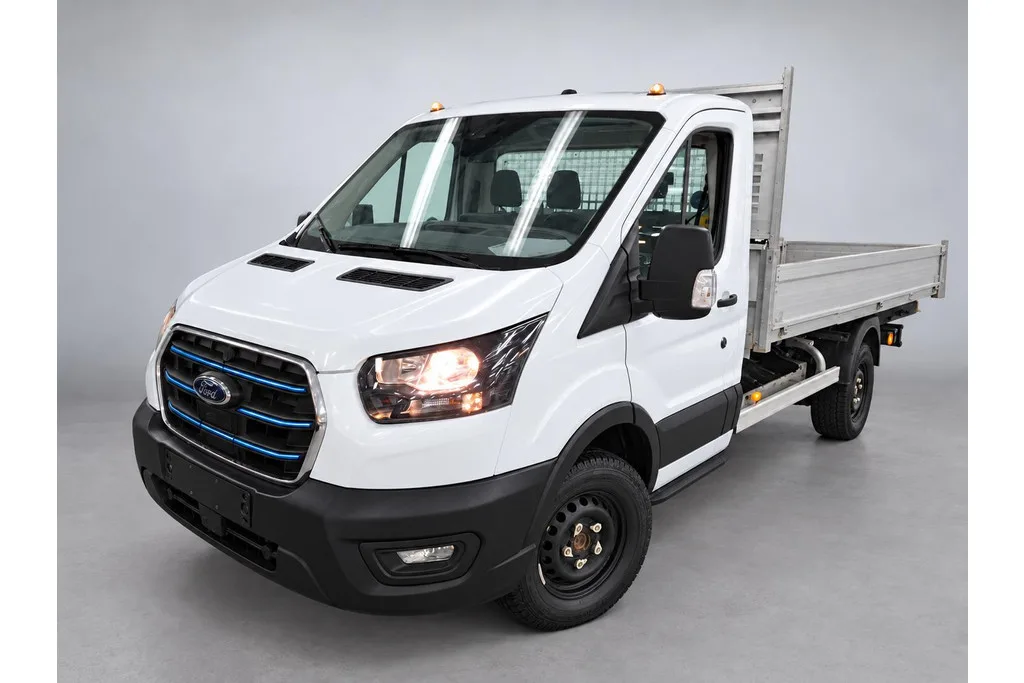 Ford E-Transit (2023) — foto 1