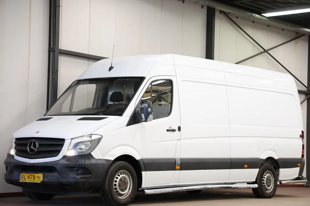 Mercedes-Benz Sprinter (2015) — foto 1