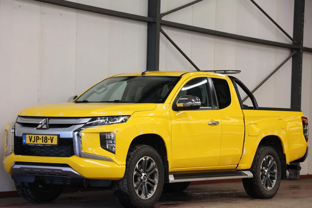 Mitsubishi L200 (2021) — foto 1