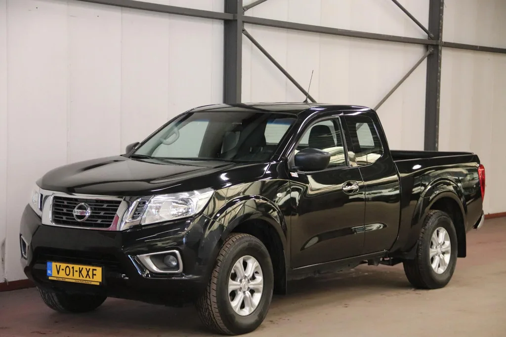 Nissan Navara (2017) — foto 1