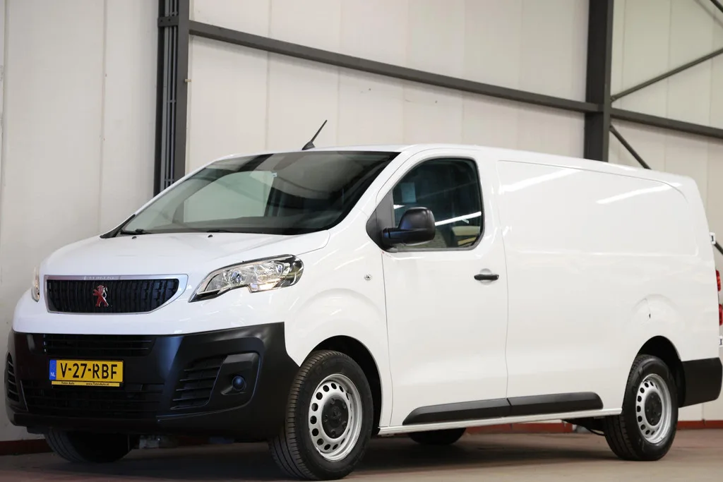 Peugeot Expert (2021) — foto 1