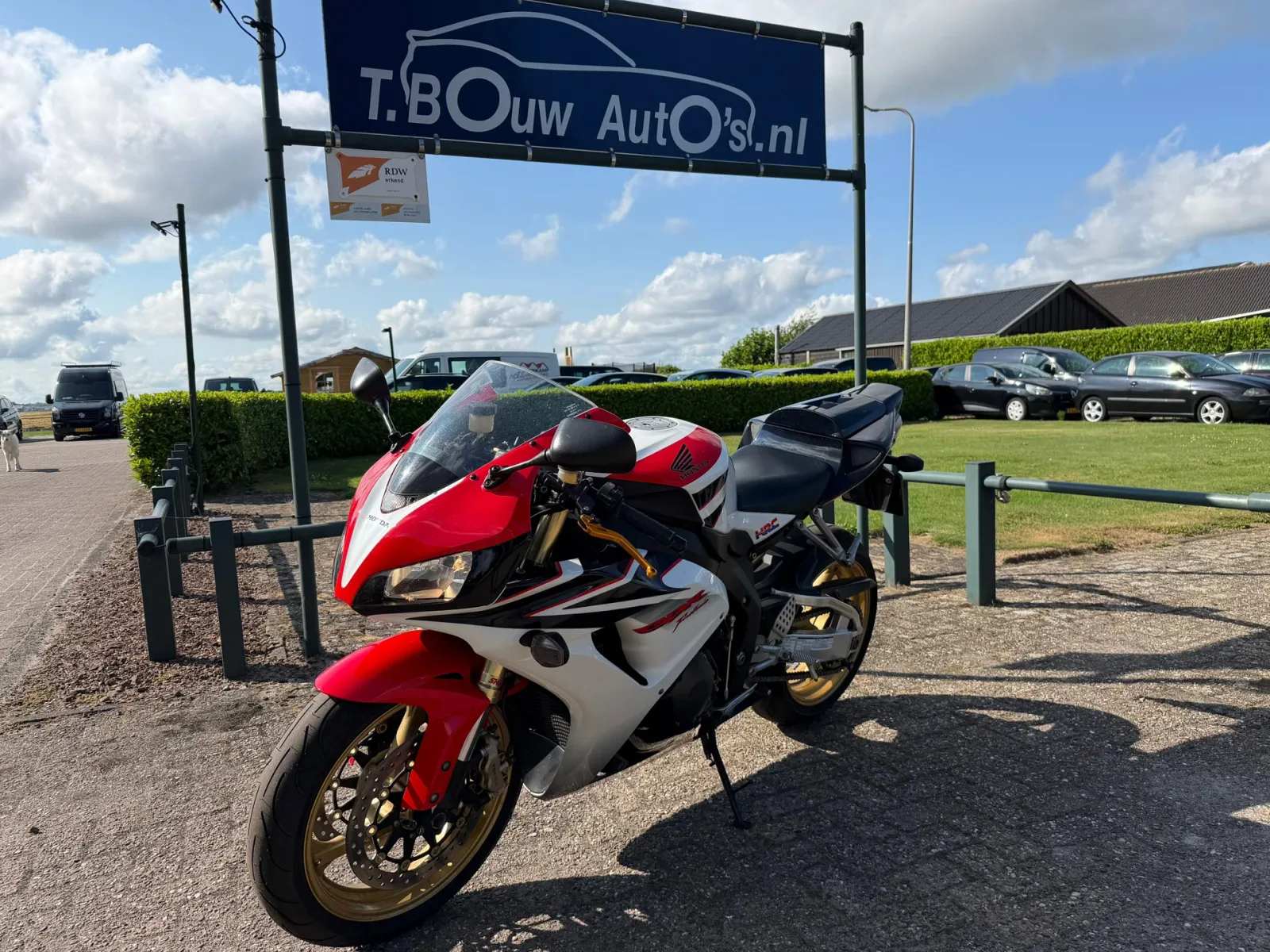 Honda CBR 1000 RR Fireblade (2007) — foto 1