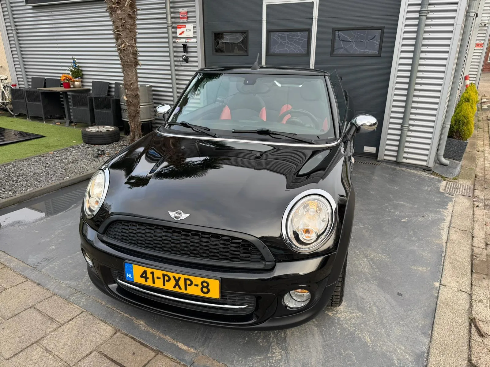 MINI Cabrio (2011) — foto 1