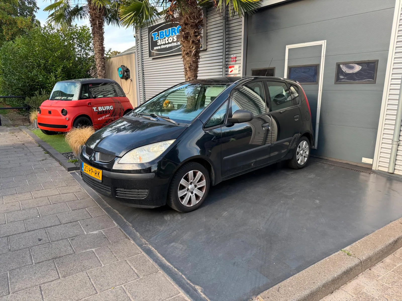 Mitsubishi Colt (2005) — foto 1