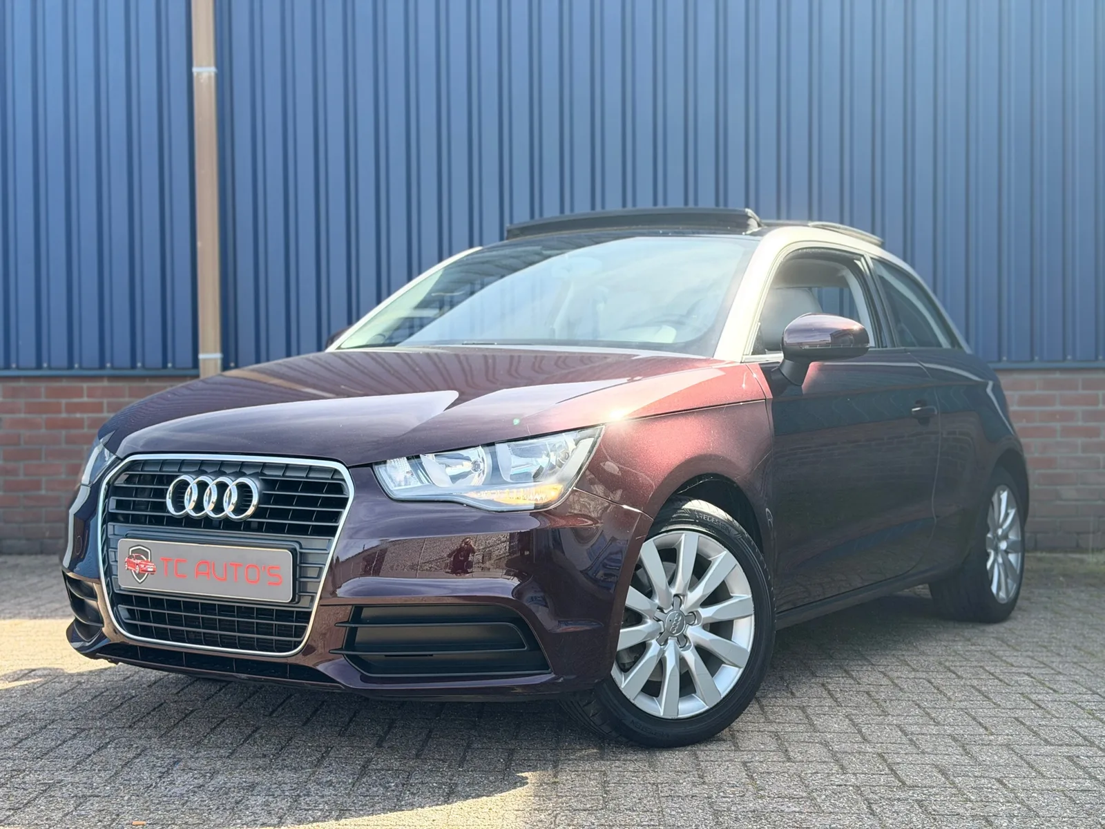 Audi A1 (2011) — foto 1