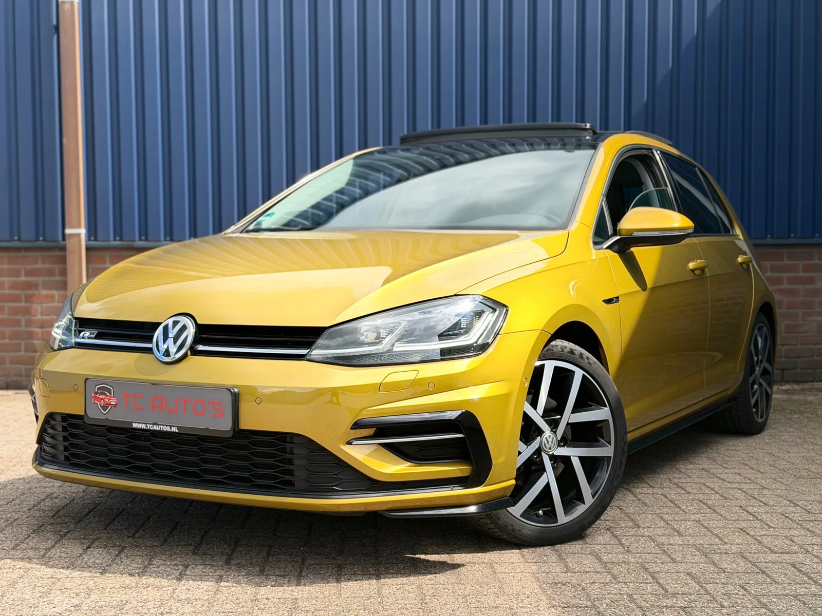 Volkswagen Golf (2017) — foto 1