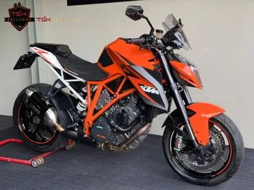 KTM 1290 SuperDuke R (2015) — foto 1