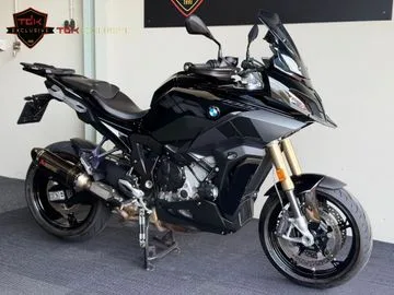 BMW S 1000 XR (2023) — foto 1
