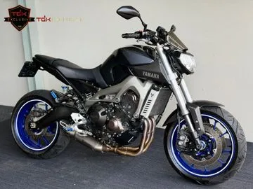 Yamaha MT-09 (2014) — foto 1