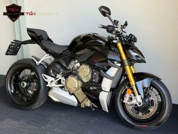 Ducati Streetfighter V4S (2024) — foto 1