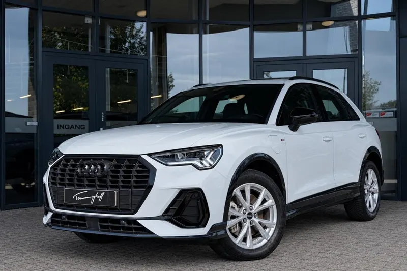 Audi Q3 (2022)