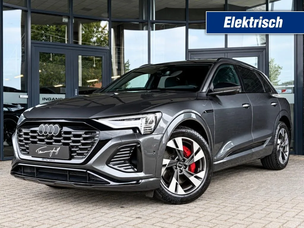 Audi Q8 e-tron (2023) — foto 1