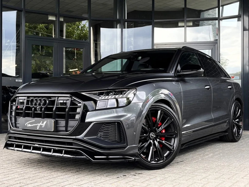 Audi SQ8 (2021) — foto 1