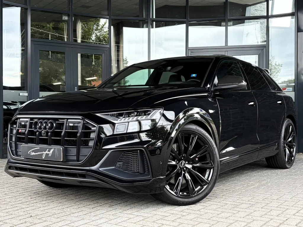 Audi SQ8 (2022) — foto 1
